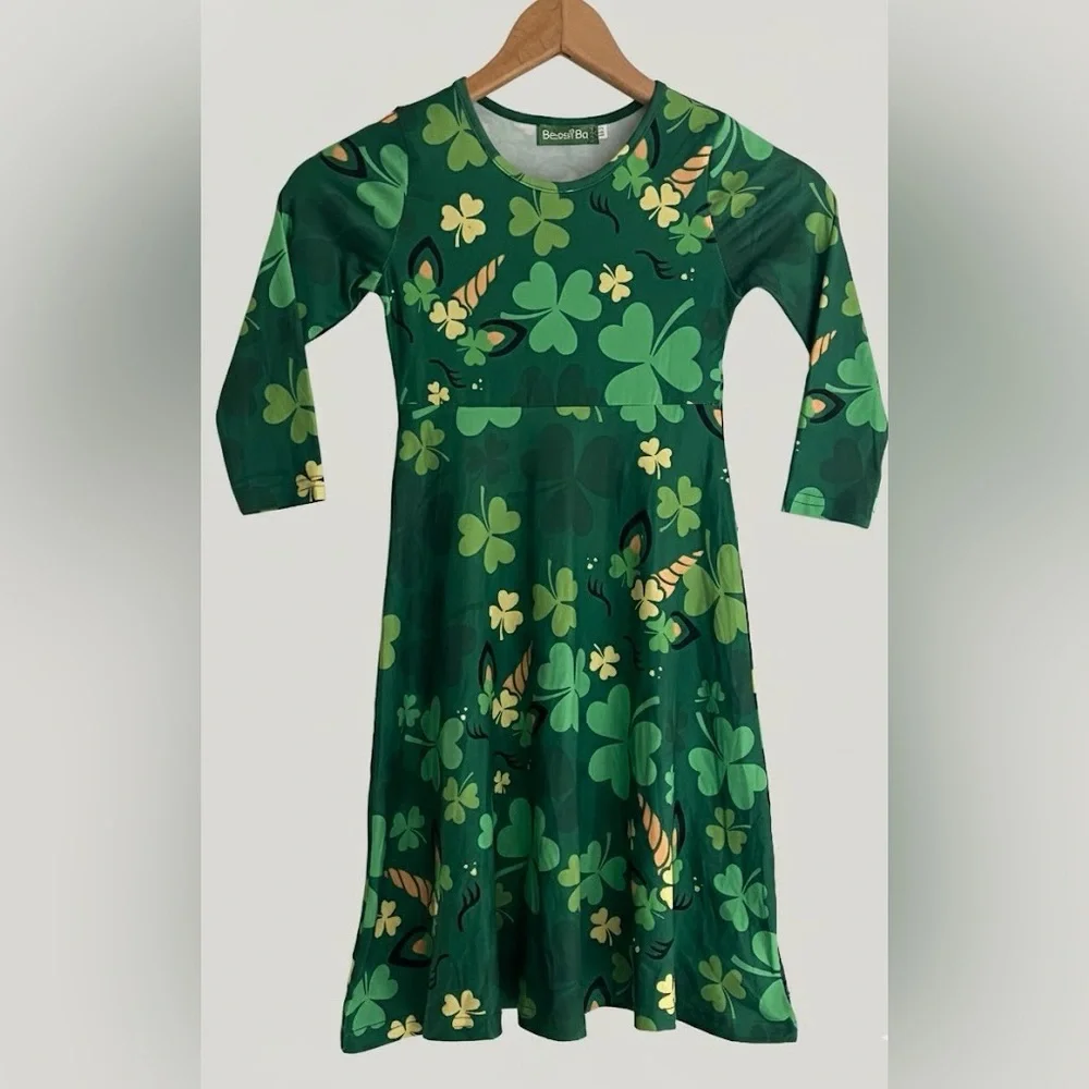 BesserBay Girl's St. Patrick's Day Shamrock Unicorn Twirl Dress Sz 110 4/6 NWOT